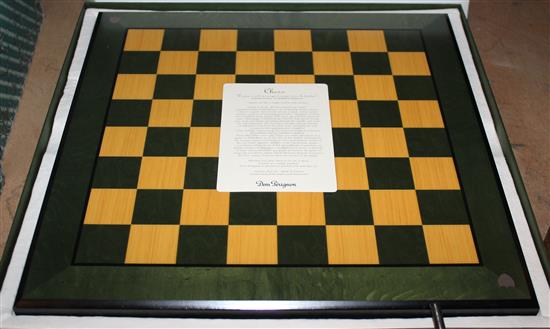 Staunton pattern chess set and board